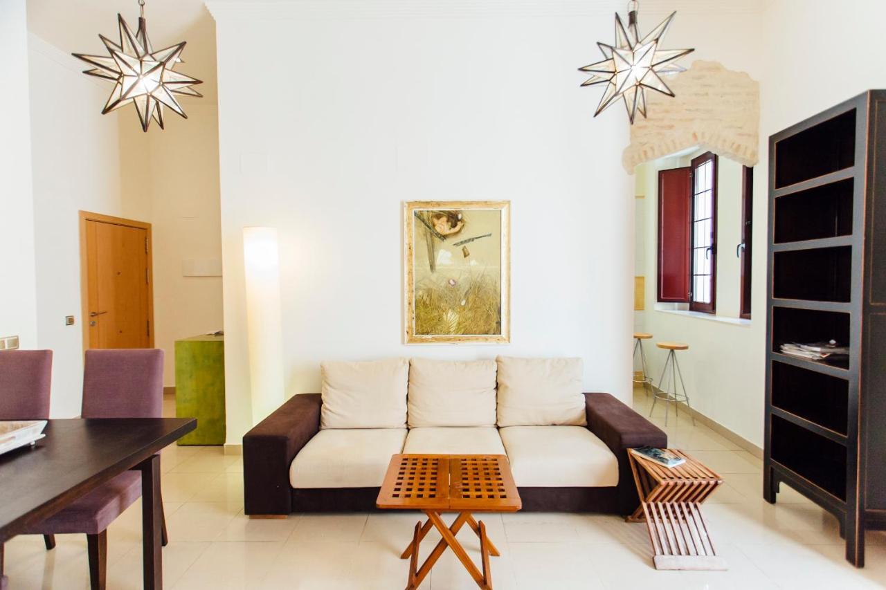 Bright And Central- 2Bd 1Bth- Malhara Seville Luaran gambar