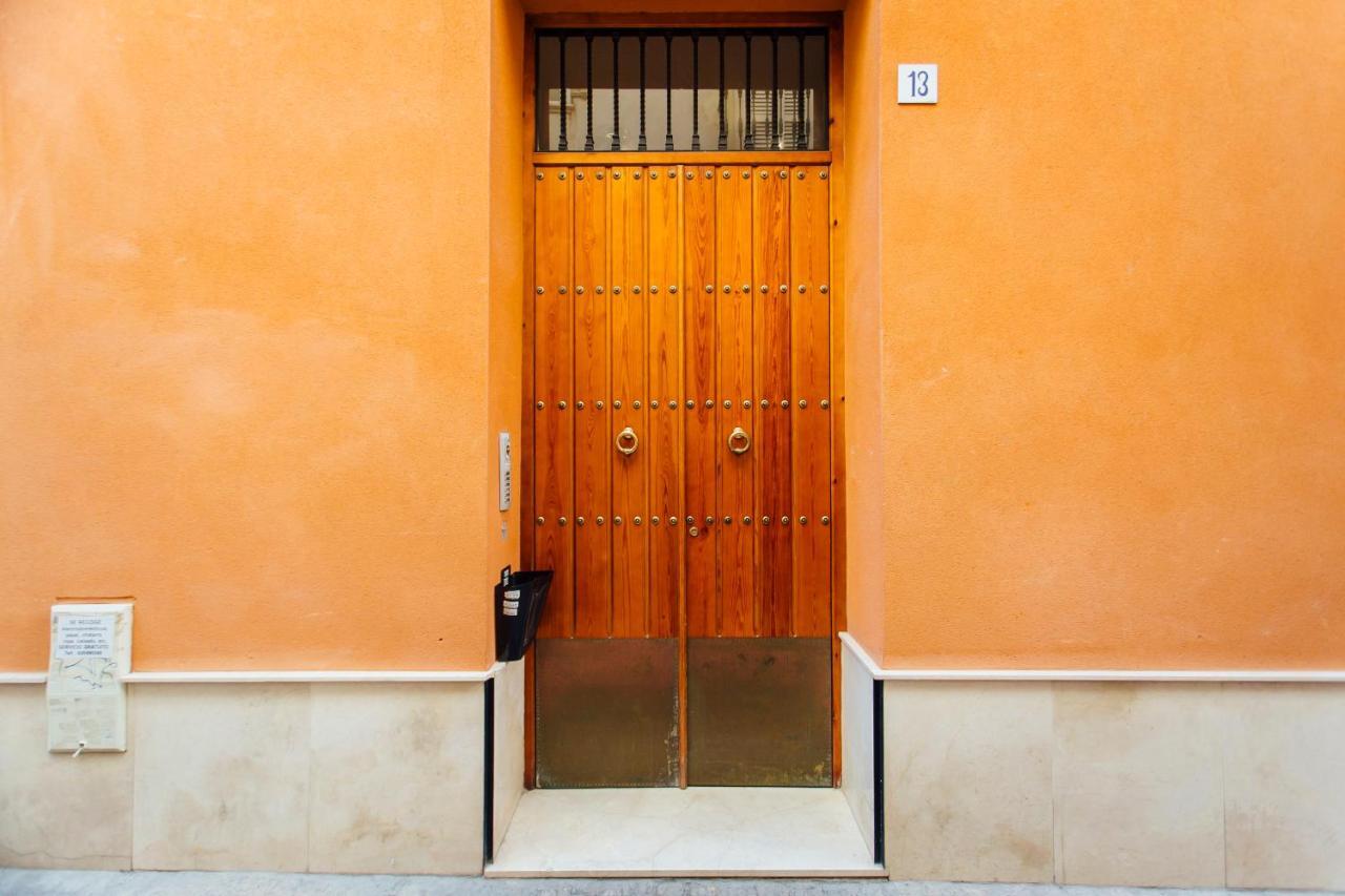 Bright And Central- 2Bd 1Bth- Malhara Seville Luaran gambar