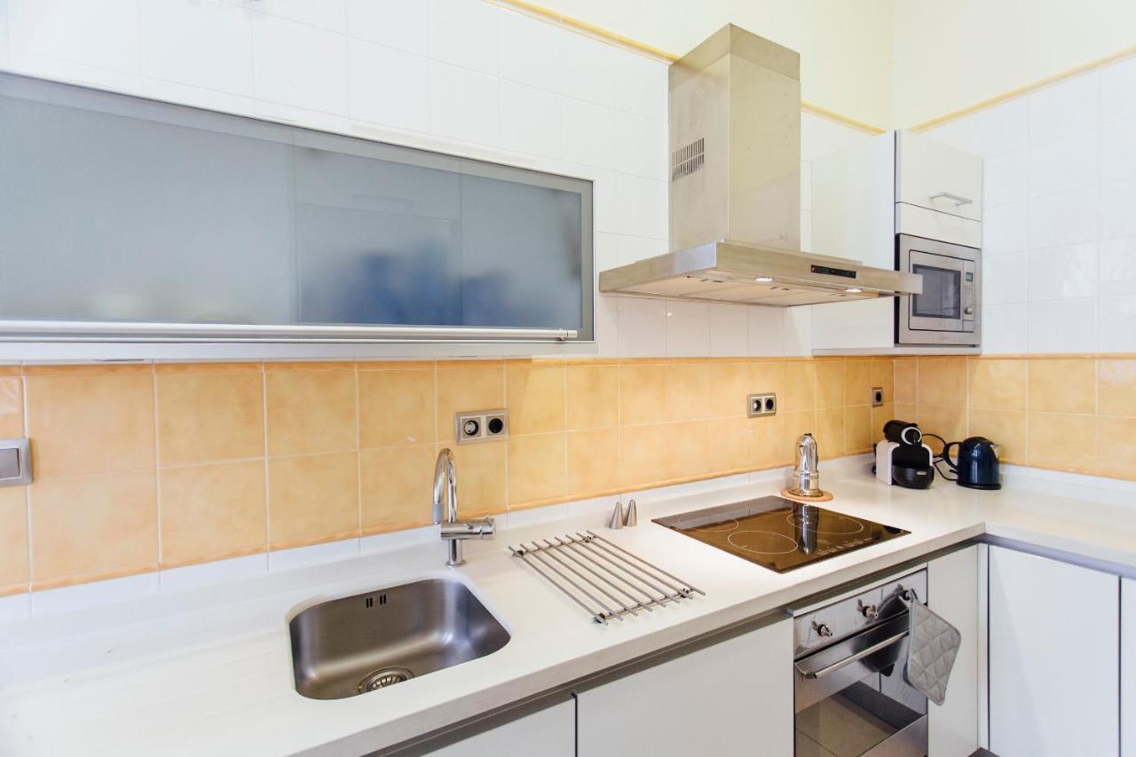 Bright And Central- 2Bd 1Bth- Malhara Seville Luaran gambar